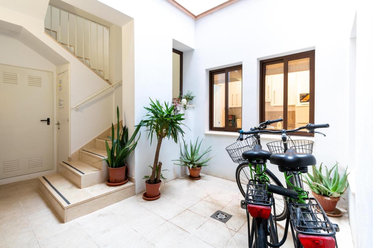 Apartmán Holi-Rent Gonzalez Cuadrado Sevilla Exteriér fotografie